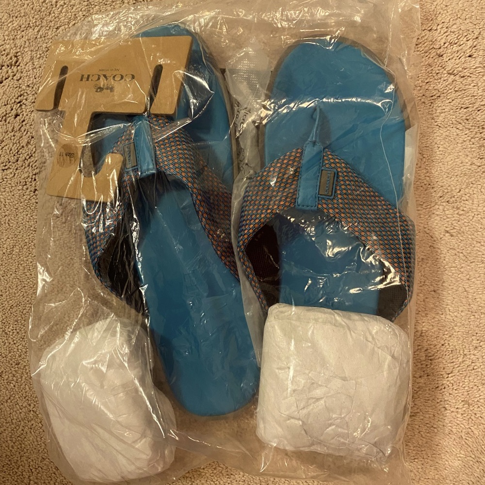 Men’s coach flip flops